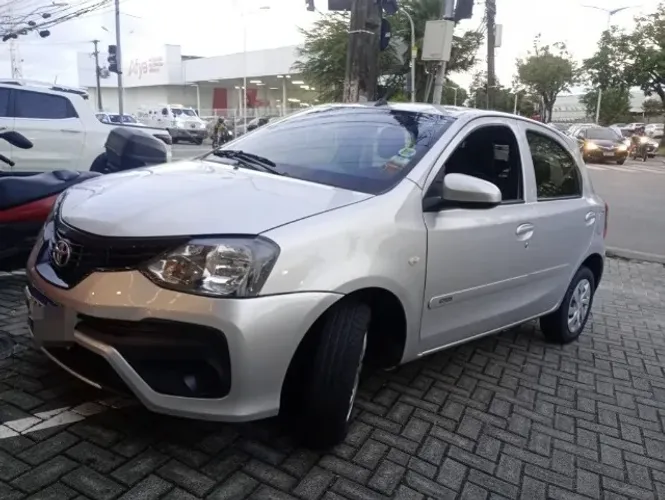 Toyota Etios X 1.3 Flex 16V 5P Aut. 2019