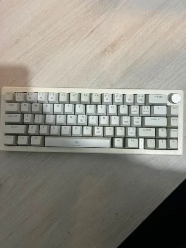 Teclado GMK67