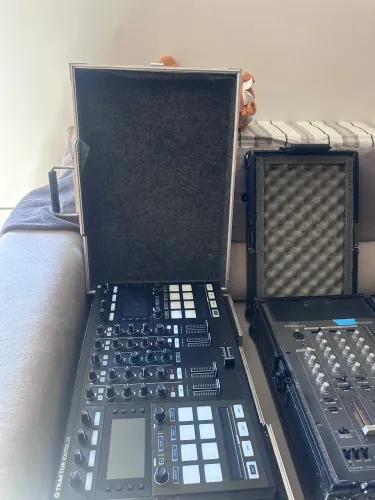 Tracktor S5 Raridade ! Com hard case