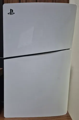 Ps5 mídia física 1 TB com dois controles e eafc26