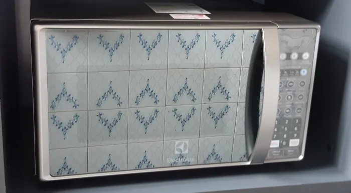 Vendo Microondas Eletrolux Inox Seminovo