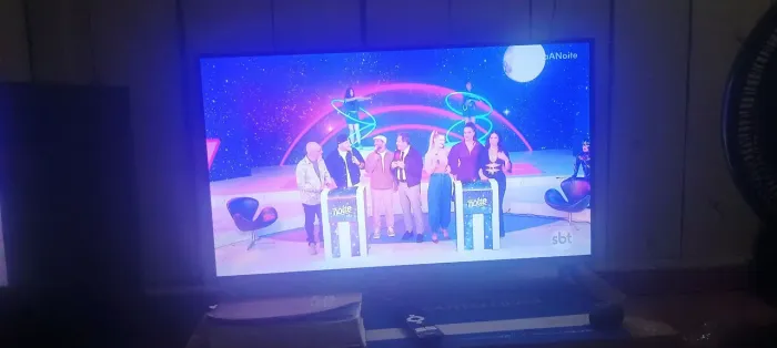 Tv 32 polegadas smart nova na caixa