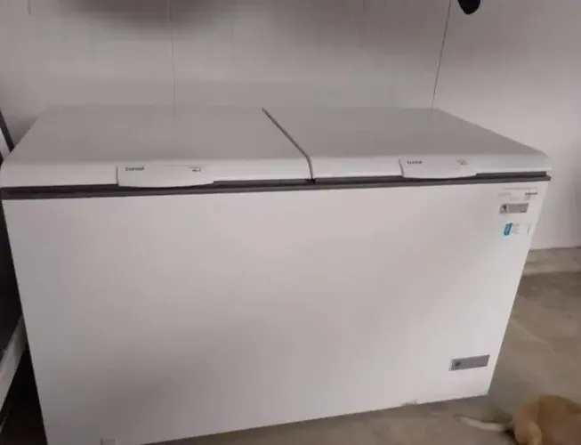 Freezer consul novo 