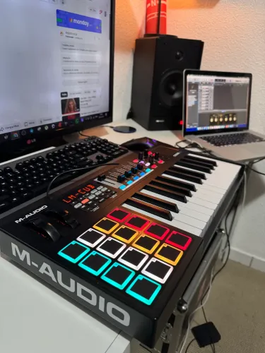 Controlador mídi 