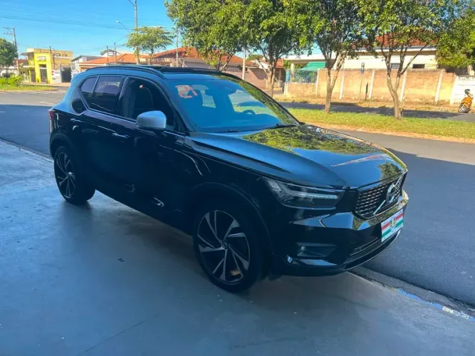 Volvo XC40 XC 40 T-5 Híbrido R-design 1.5 262cv FWD 2021