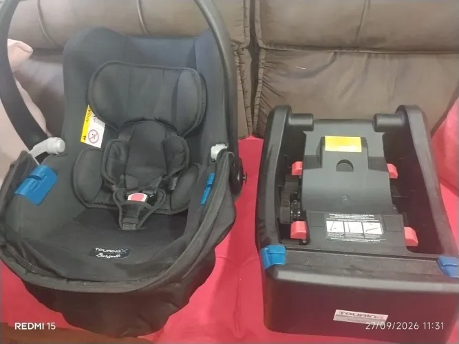 Bebê conforto com Base Burigatto Touring, Só venda!