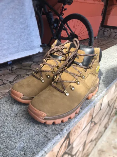 Bota Masculina Tamanho 41
