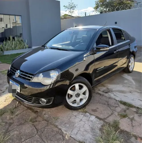 Volkswagen Polo 1.6 Mi/s.ouro 1.6 MI Tot.flex 8V 5P 2013