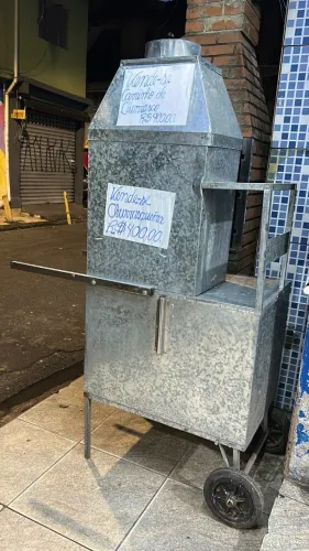 Churrasqueira carrinho
