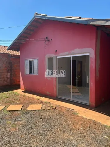 Casa com 2 dormitórios no Jardim Copacabana - Uberaba