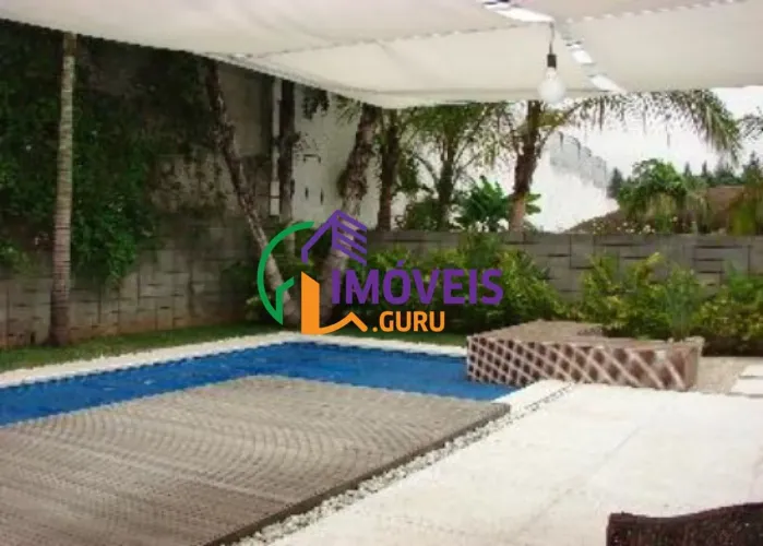 CASA EM CONDOMÍNIO - TAMBORÉ - SP