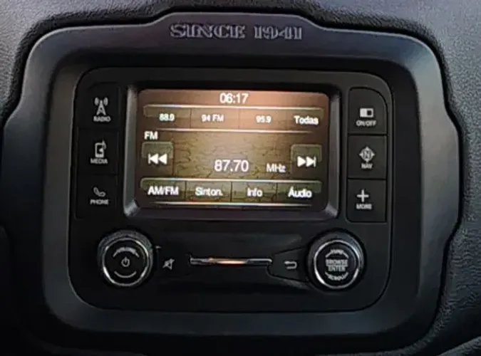 Rádio  multimídia jeep Renegade 2016 a 2021