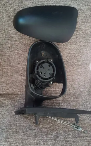 Carcaça usada de retrovisor externo lado motorista 