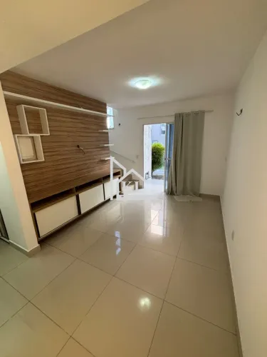 Lindo Duplex - 2 quartos (suíte) - Porcelanato - Porto Boulevard II