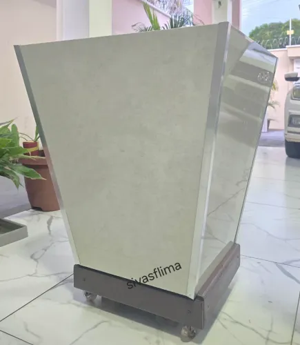 VASOS EM PORCELANATO, 100% ARTESANAIS E COM A MELHOR QUALIDADE E RESISTÊNCIA.