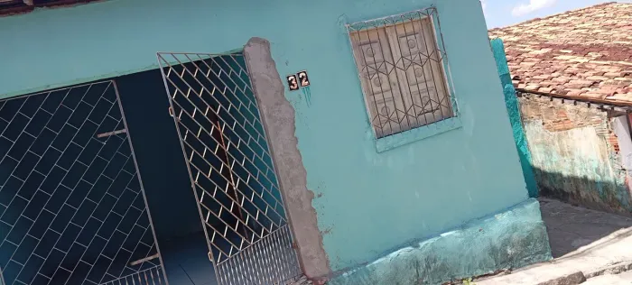 Vendo 2 casas 90 mil em Carmópolis 