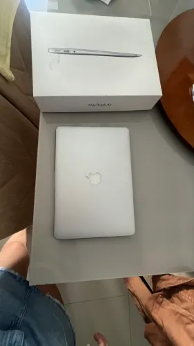 MacBook Air 13? Apple A1466 - Intel Core i5 | 8GB RAM | SSD 128GB