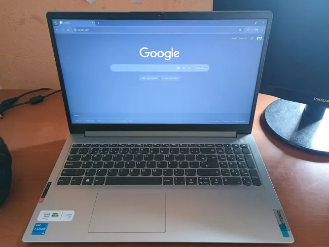 Notebook i5 1235U