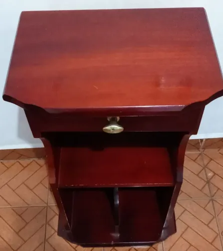 MESINHA DE MADEIRA
