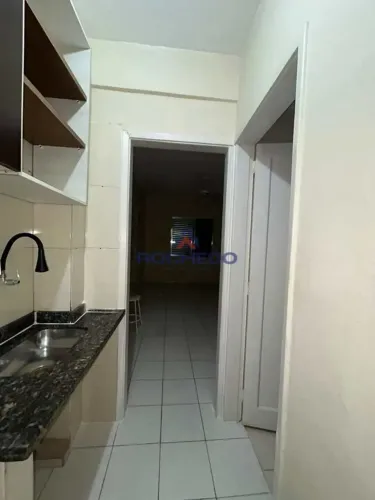 Imóvel para aluguel possui 18 metros quadrados com 1 quarto em Aparecida - Santos - SP