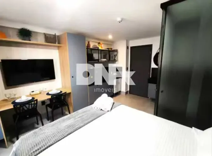 Flat : / Residencial / Jardim Oceania