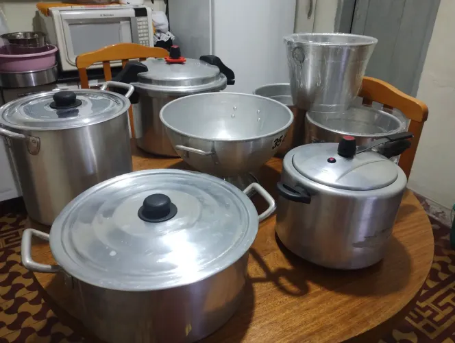 Conjunto de panela industrial para restaurante ou hotel 