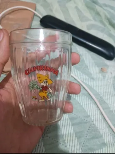 Copo vintage caipirinha de vidro.