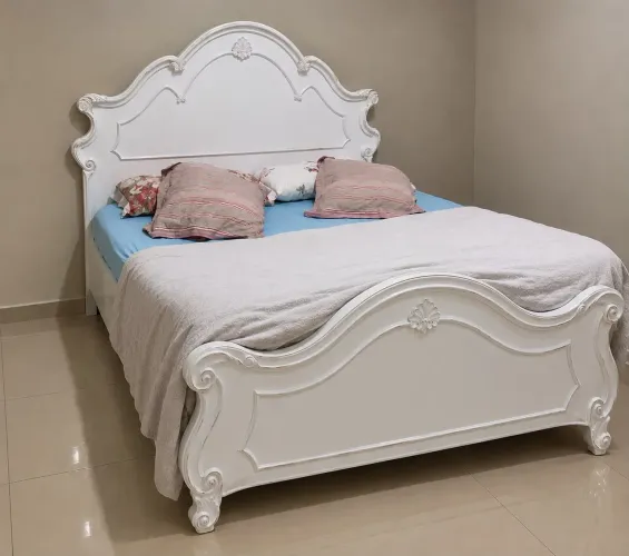 Cama king Size Provençal 