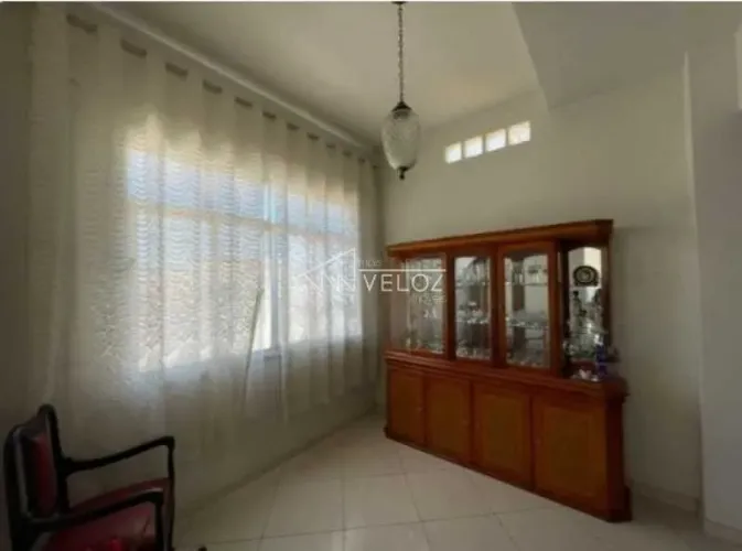 Apartamento - / Residencial / Catete
