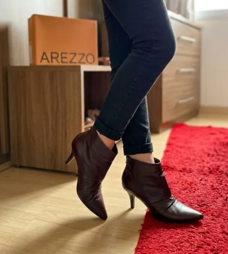 Bota Feminina Arezzo N:35