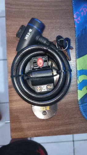 Vende-se corrente de cadeado nova