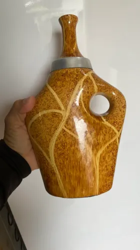 Vaso decorativo em cerâmica
