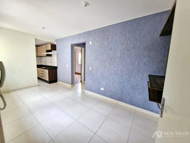 Apartamento Semimobiliado de 02 Dormitórios para Locação no Bairro Iguaçu em Fazenda Rio G
