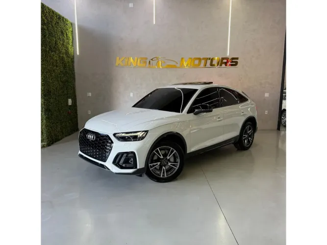 Audi Q5 SB P Black. 2.0 TFSIe S.tr. QT (hib.) 2024
