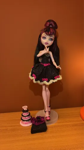 Draculaura Sweet 1600 G1 - Monster High
