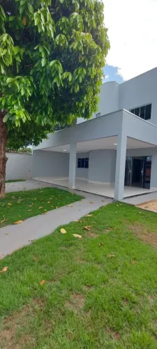 Vende-se Sobrado com 3 suites na região sul de Palmas - To