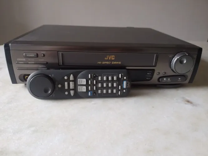 Video Cassete JVC.