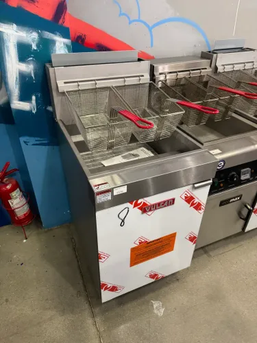Fritadeira Industrial LG500 a gás de alta performance com 32 litros ideal restaurantes 