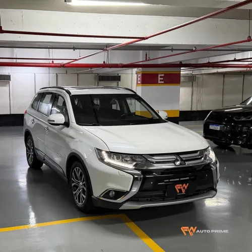 Mitsubishi Outlander 2.2 165cv Diesel Aut. 2016