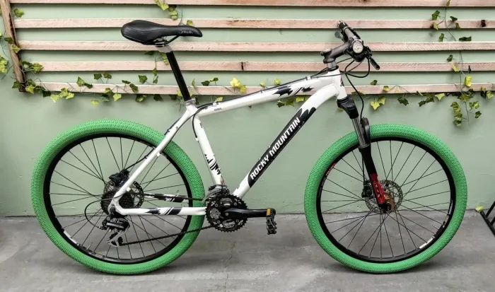 Bike aro 26 Rock Mountain freio hidraulico .. Jundiai !!
