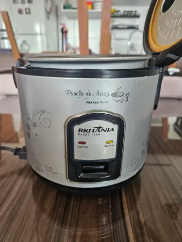 Panela de Arroz elétrica