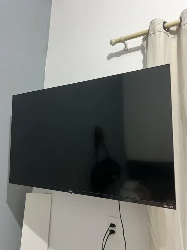 VENDO TV 43 POLEGADAS DA ROKU 