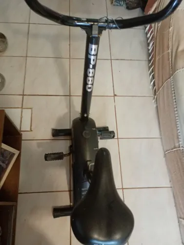 Bicicleta ergométrica BP-880