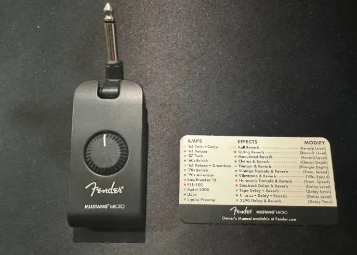 Fender Mustang Micro (Amplificador de Fone)