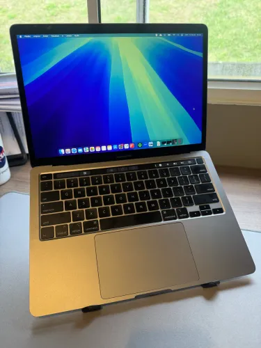 macbook pro 2019 i5