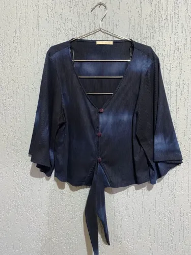 Blusa Bata Canelada