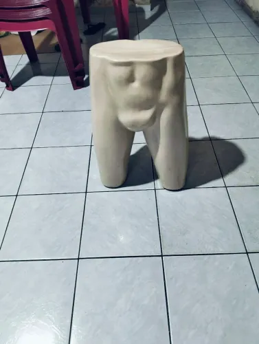 Manequins masculino parte de baixo, bem conservado