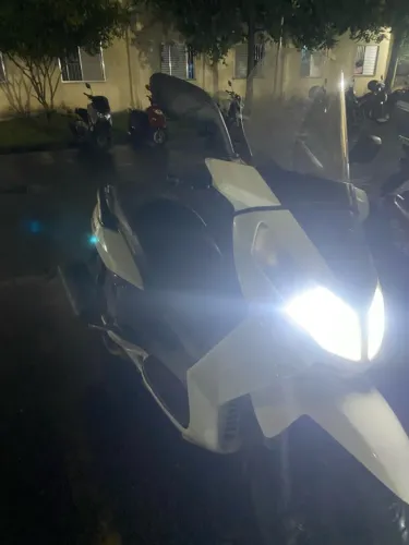 Moto pra trabalhar - 9.000,00
