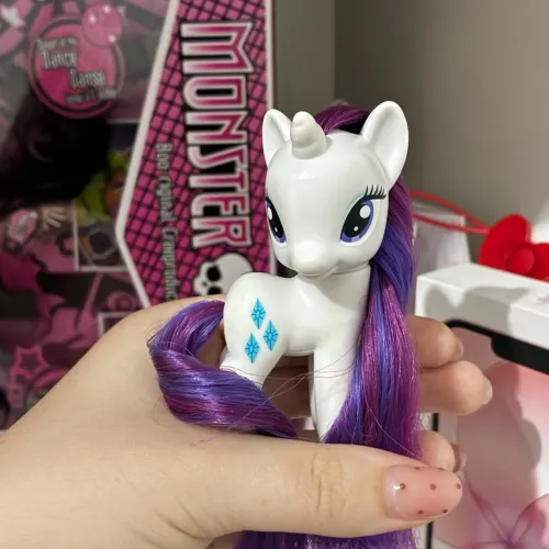 My Little Pony - Rarity detalhada 8cm