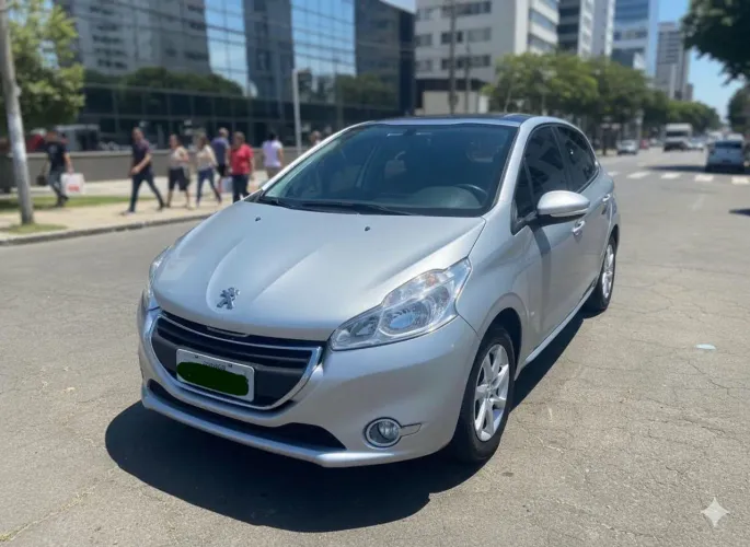 Peugeot 208 Allure 1.5 Flex 8V 5P 2015